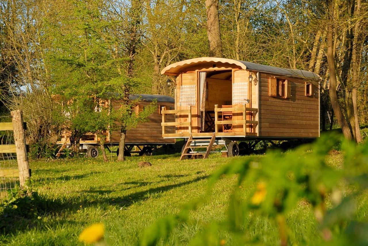 Hotel La Ferme du Marais Poitevin à Benet Extérieur photo